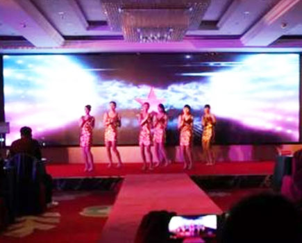 全国换节能灯1年省4个三峡工程